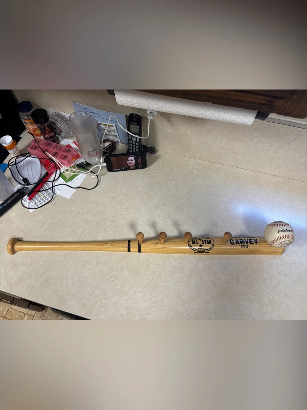 Little League Garvey Style Baseball Bat Wooden Wall-Mounted Coat Rack 4 Pegs